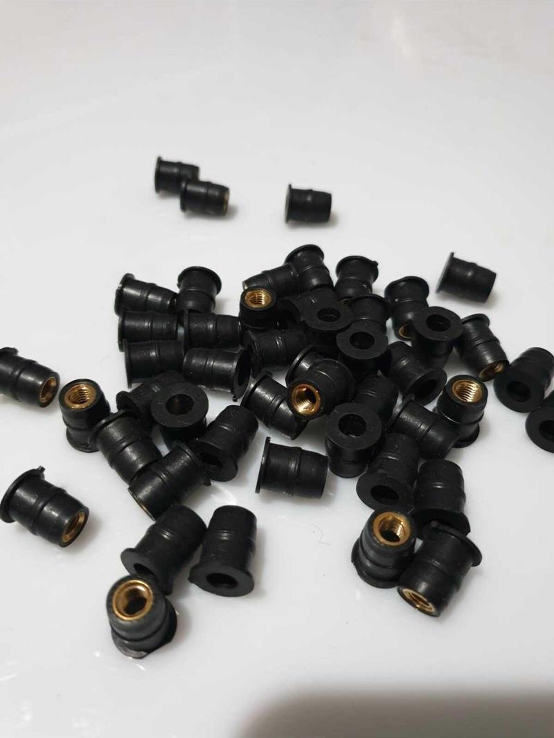 Motosiklet Siperlik Ön Cam Somunu ( M5 ) (7 Adet) 5x10x13mm