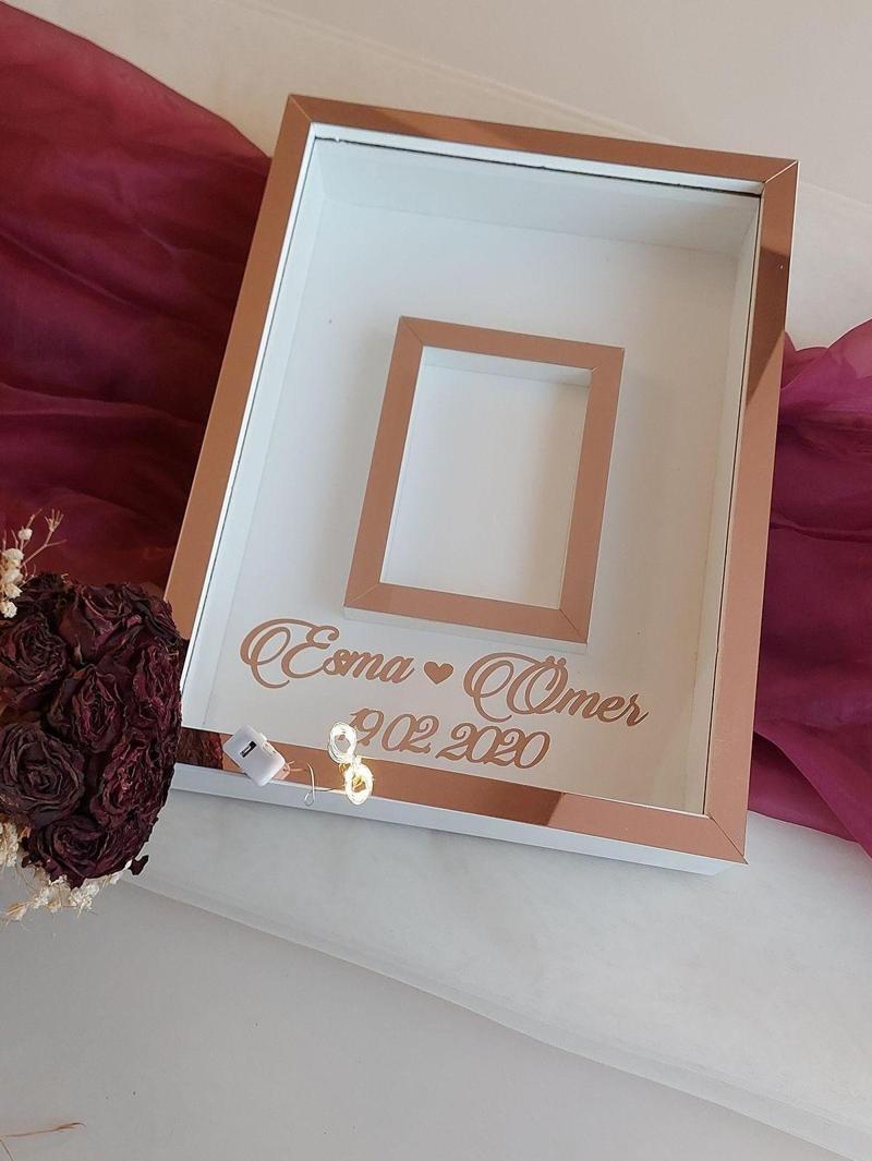 30X40 Cm Ledli Beyaz-Rose Fotoğraf Bölümlü Tasarım Gül Kutusu Anı Çerçevesi! Ayna Çerçeve!