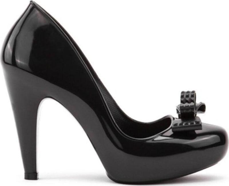 Mel By Melissa Rasberry II 32127 Pink Siyah Platform Topuklu PVC Kurdele Detaylı Kadın Ayakkabı 