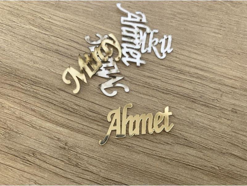 20 Adet Pleksi Küçük İsim Ebat 4X2 Cm