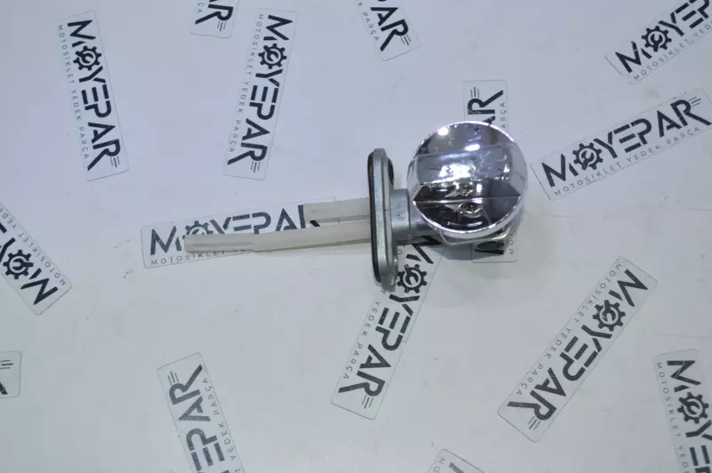 KM 46095 KUBA RAVAN 139 BENZİN MUSLUĞU
