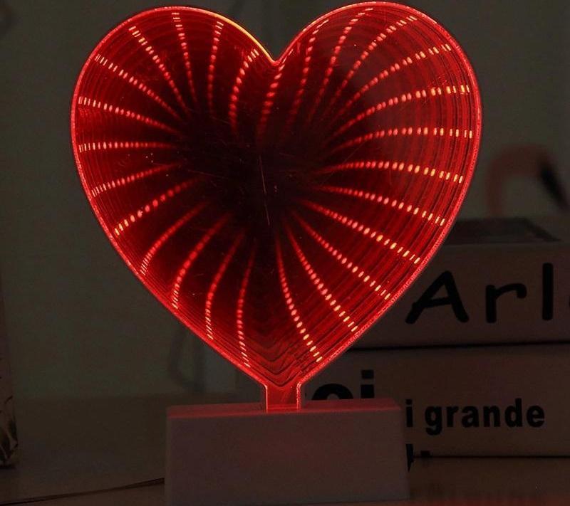 3D SIRADIŞI KALP IŞIKLI KALP 3D HEART TUNNEL LAMP RED LİGHT 3D IŞIKLI USB+ KALPLİ PİLLİ LED IŞIK