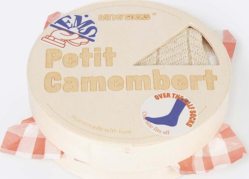 - Yetişkin Camembert Peyniri Çorap