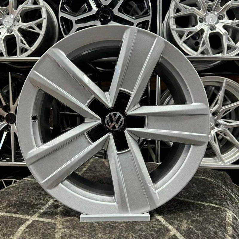 17" (İnç) 5X120 Transporter Gümüş Jant Modeli Volkswagen Caravella Uyumlu