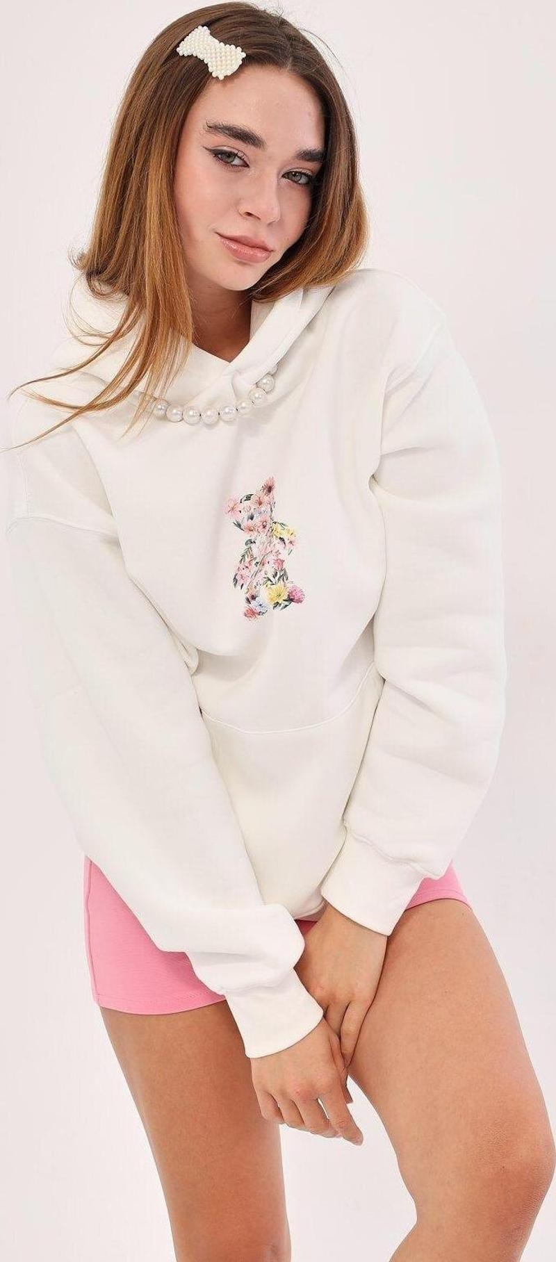 Kapüşonlu İçi Polar Çiçekli Ayıcık Baskılı Beyaz Unisex Hoodie Sweatshirt