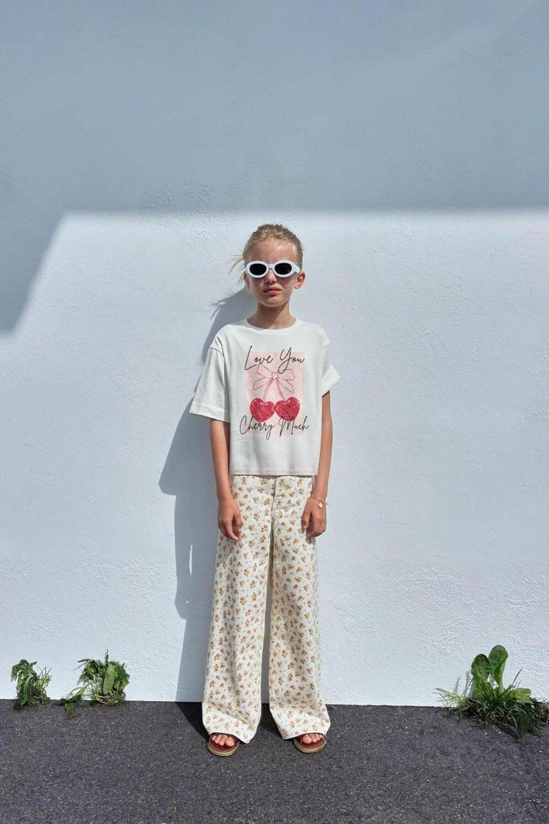 Love You Cherry Much Yazılı Kiraz Tasarım Baskılı Beyaz Çocuk T-Shirt
