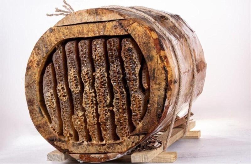 Hakiki Organik Doğal Üretim Kütük Karakovan Balı  1,2 Kg Dökme