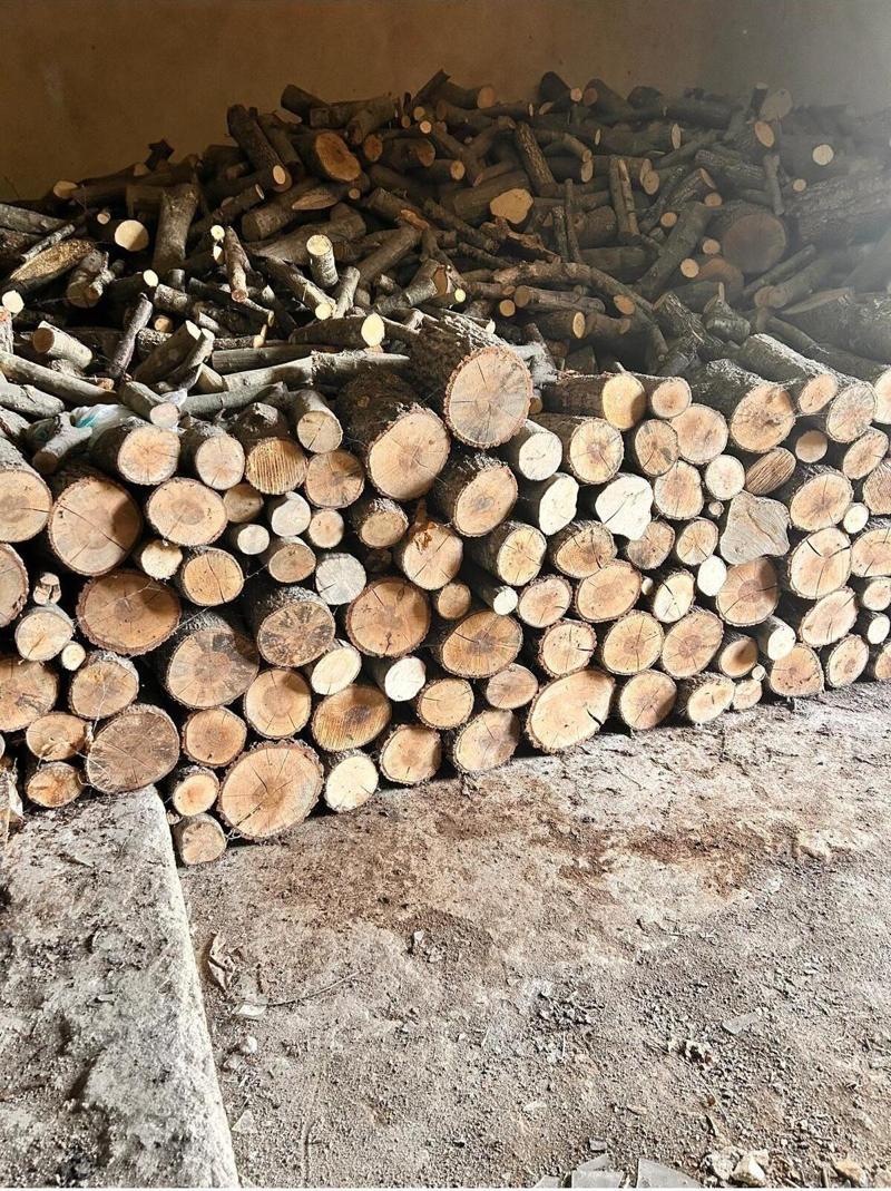 10 Kg Odun 1 Yıl Dinlenmiş Şöminelik