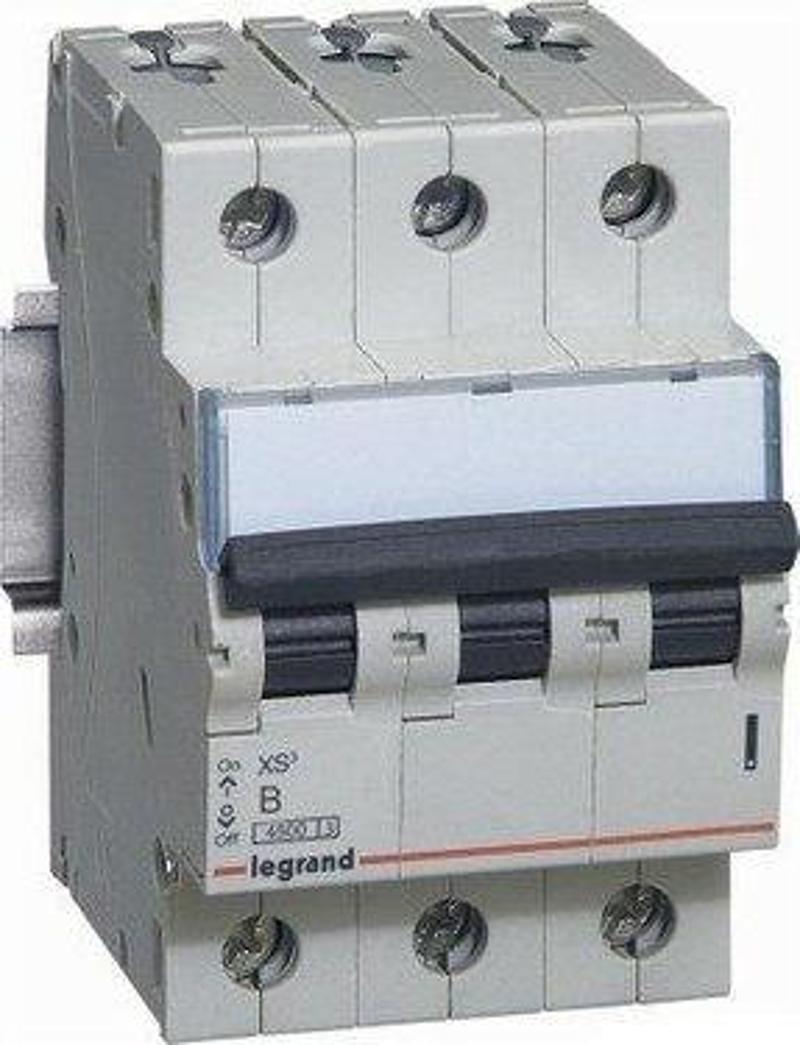 XS³ 20A 3P B TİPİ 4,5KA W OTOMAT (SİGORTA)