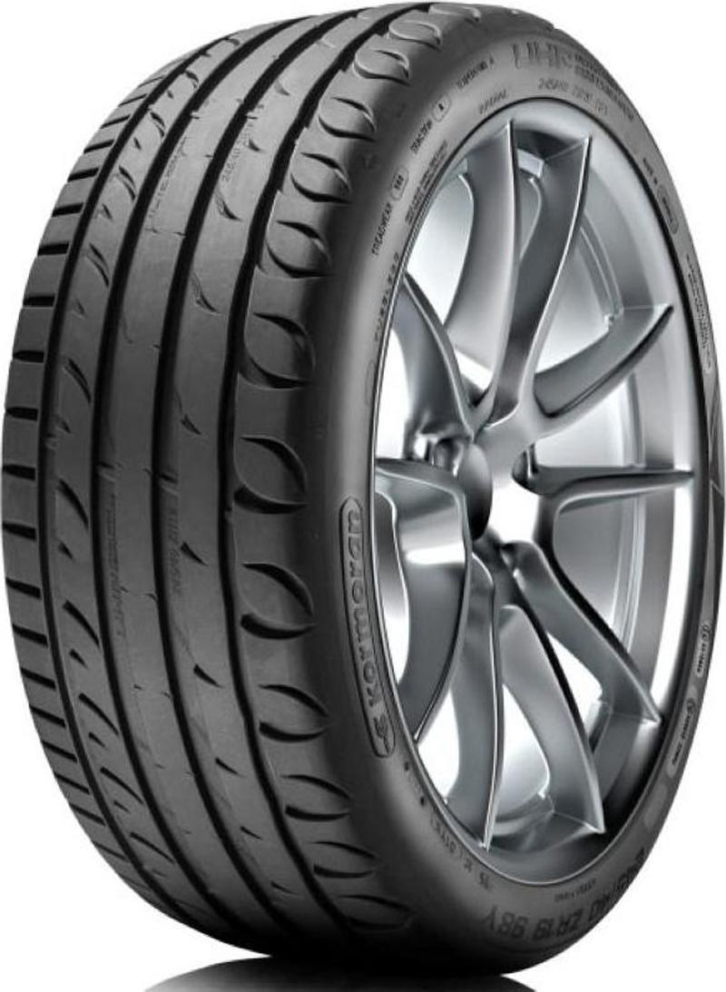 205/45 R17 88V XL Ultra High Performance Yaz Binek 2025
