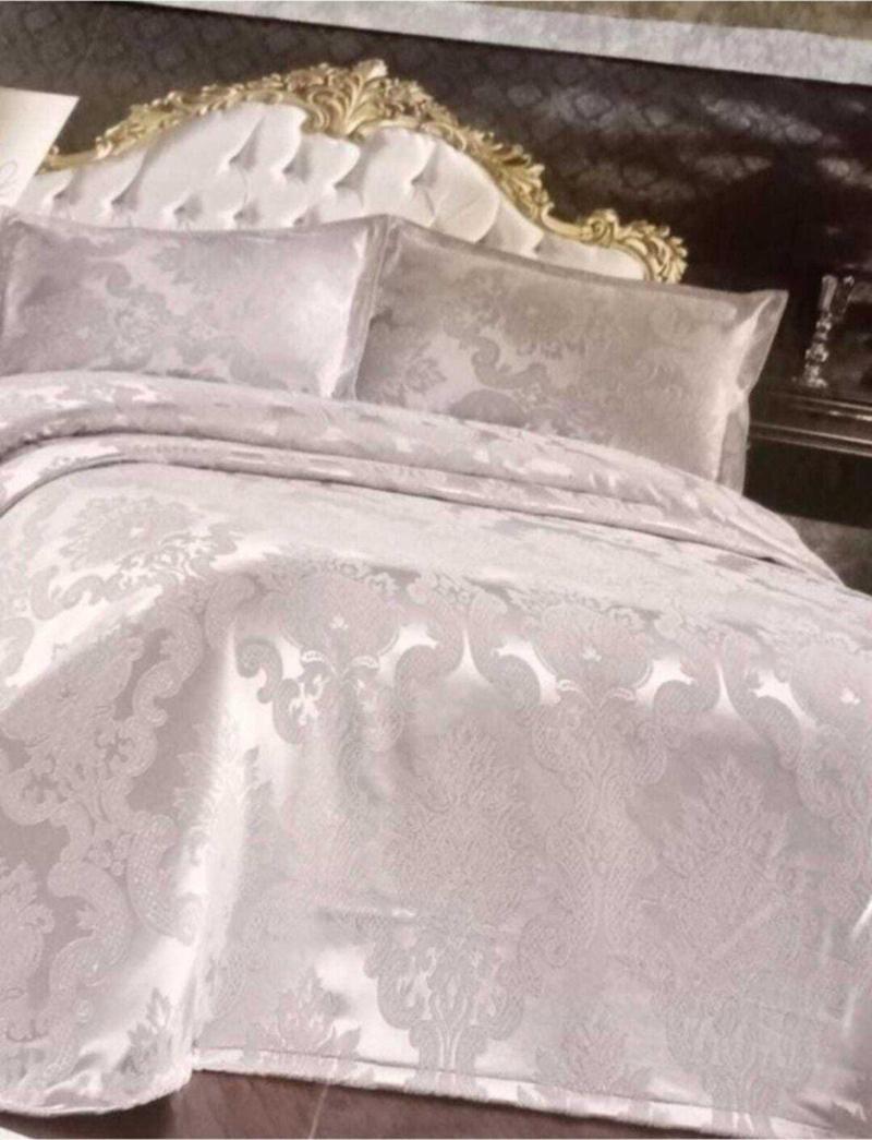 Home Beste Çift Kişilik Yatak Örtüsü