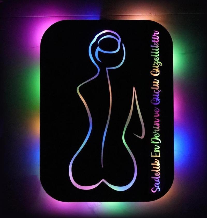 Işıklı Kişiselleştirilebilir Kadın Temalı Tablo Emery Dekoratif Gece Lambası 60 cm