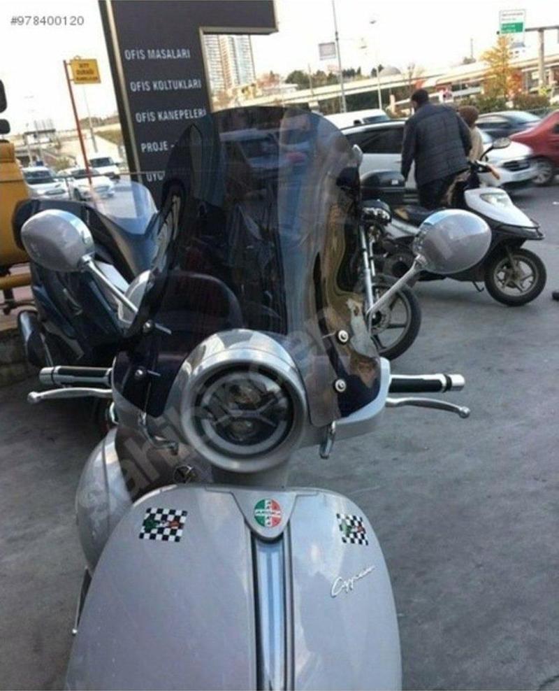 Arora Cappucino Ön Cam Uzun Tip 42 Cm,Bağlantı Aparatlı Füme Renk Ön Siperlik Camı 50Cc ,125Cc ,150Cc -