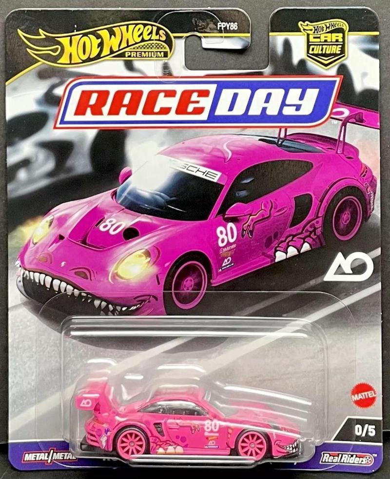 Premium Car Culture Race Day Pink Roxy Porsche 911 GT3 R 0/5 Chase