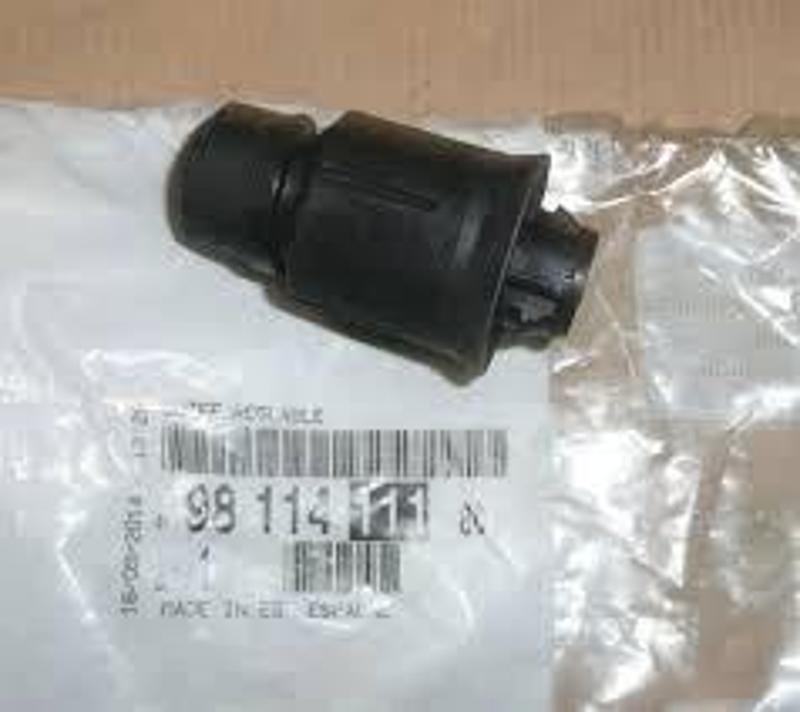 Bagaj Kapak Takozu Psa 308 (T9) B.M 2014- (Oem No: 9811411180)
