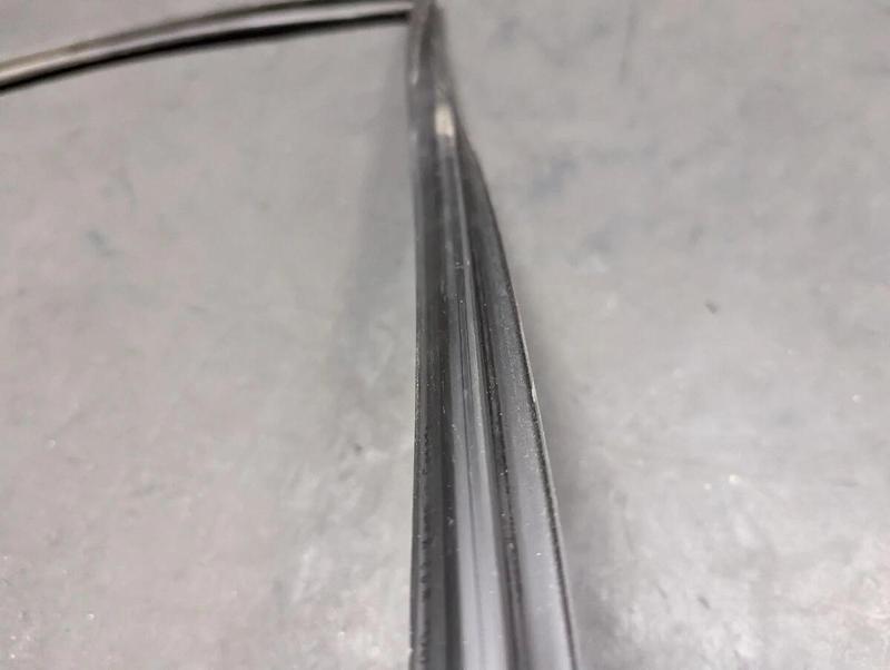 Cam Sıyırıcı Cıvıc 12-16 Fb7 Arka Kapı İç Sağ (Oem No: 72735-Tr0-A01)