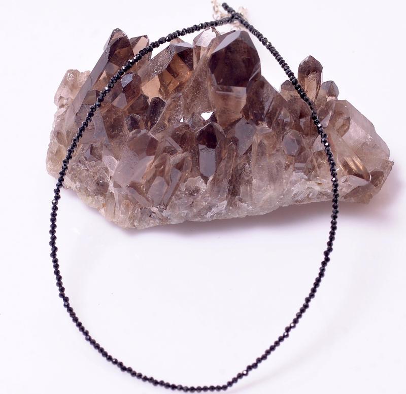 Siyah Spinel Taşı Gümüş Kolye - 2 mm Çok İnce