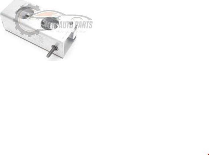 RANGE ROVER - ÖN ŞASE UÇ DEMİRİ SOL RANGE SPORT 2013- - LR033057