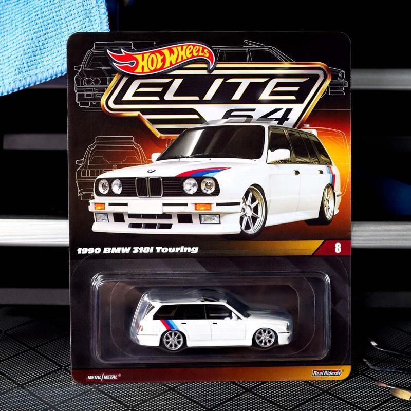 Collectors Hot Wheels Elite 64 1990 BMW 318i Touring