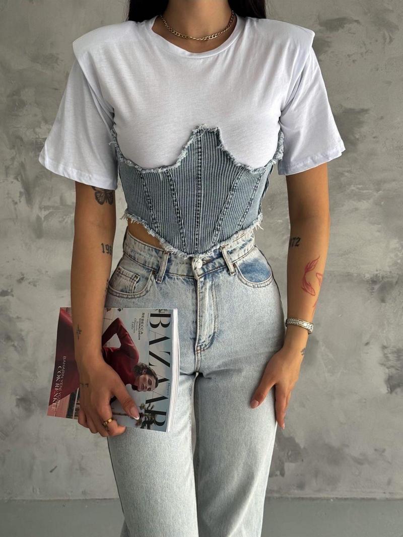 Kadın Beyaz Çizgili Korse Detaylı Denim T-Shirt Vatkalı Kot Detaylı Kısa Kollu Jean Tişört