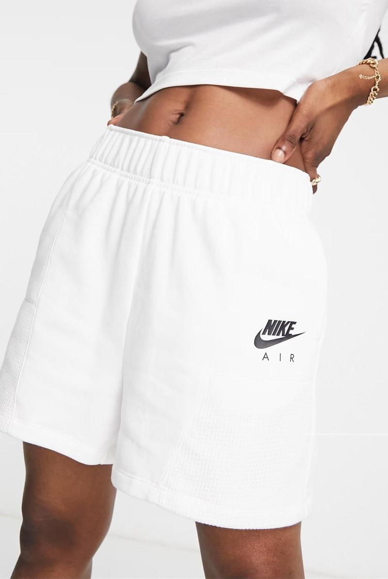 Air High Rise Loose Fit Short White Kadın Bol Kesim Yüksek Bel Pamuklu Şort Beyaz